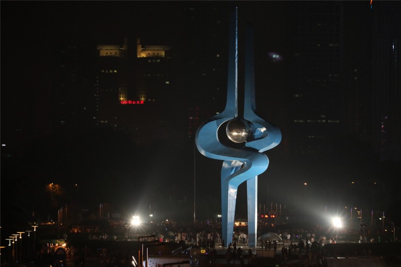 山东济南夜景图片(16张)