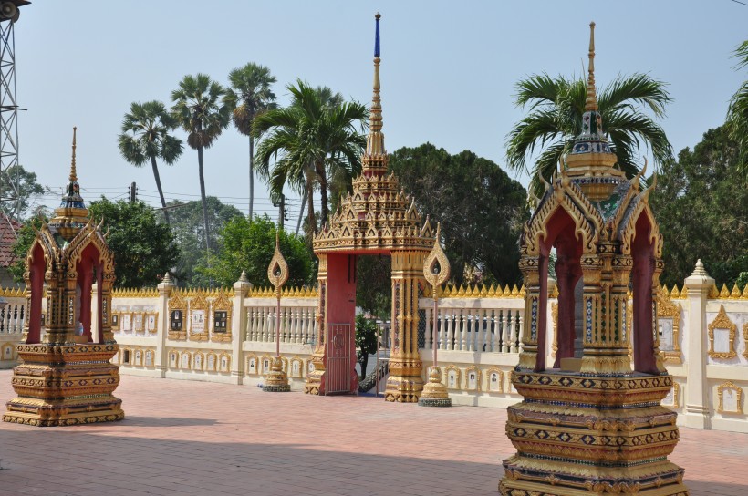 泰国金佛寺图片(12张)