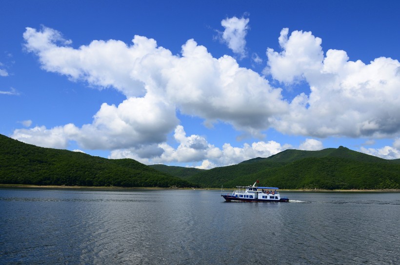 黑龙江镜泊湖冬季风景图片(9张)