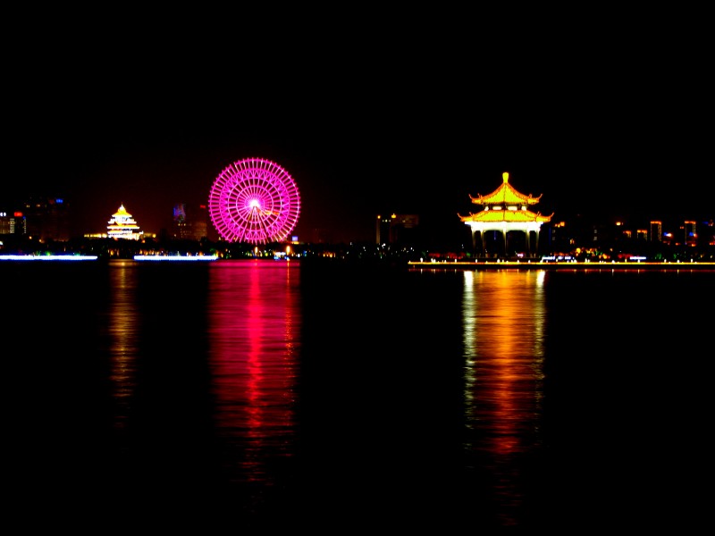 江苏苏州金鸡湖夜景图片(7张)