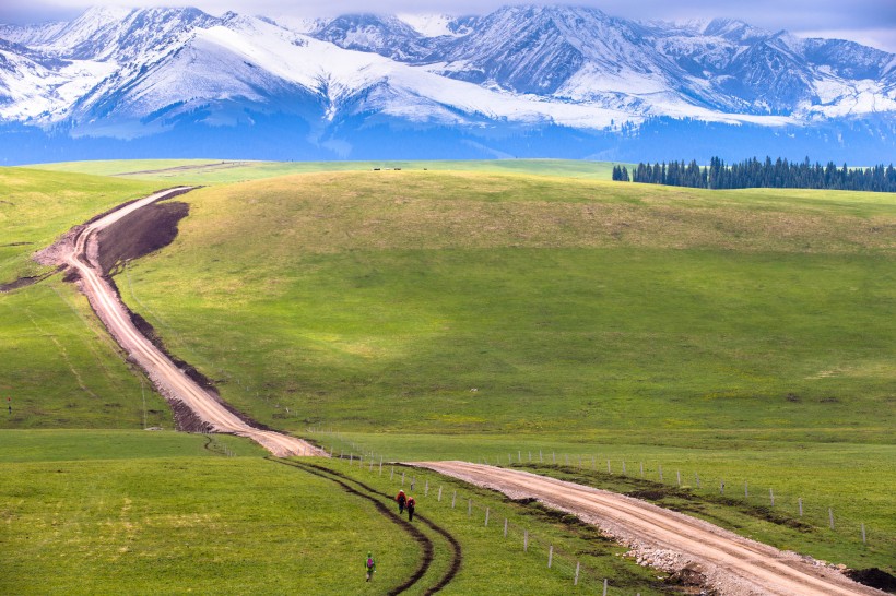 新疆喀拉峻草原风景图片(17张)