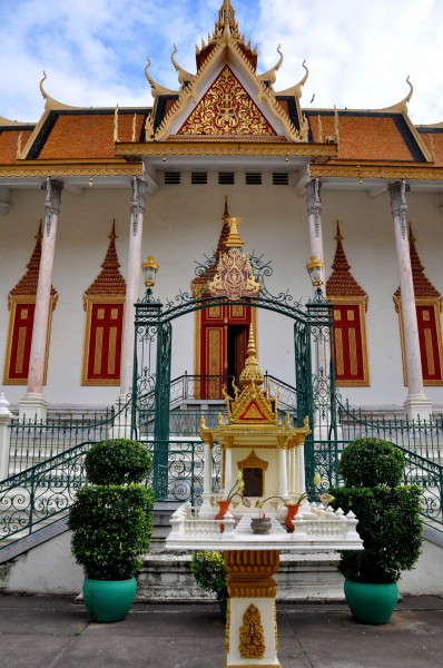 柬埔寨皇宫风景图片(16张)