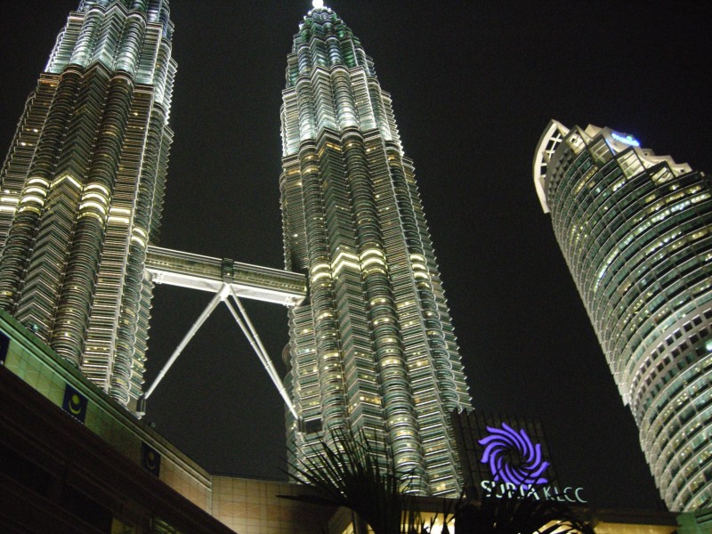 马来西亚吉隆坡石油双塔图片(14张)