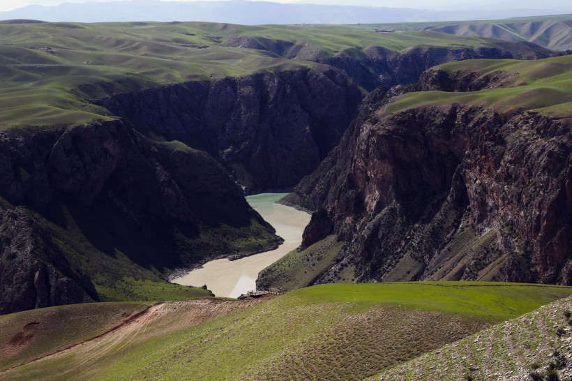 新疆阔克苏大峡谷风景图片(8张)