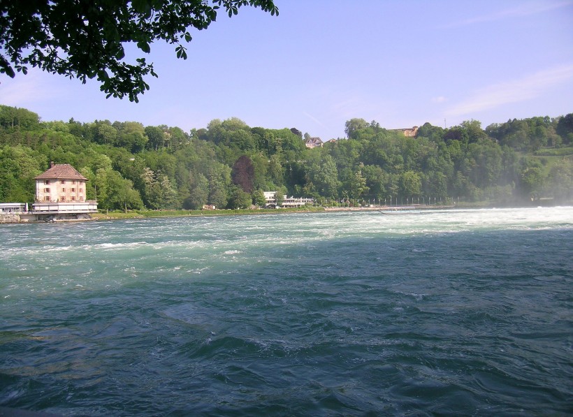 瑞士莱茵瀑布风景图片(8张)