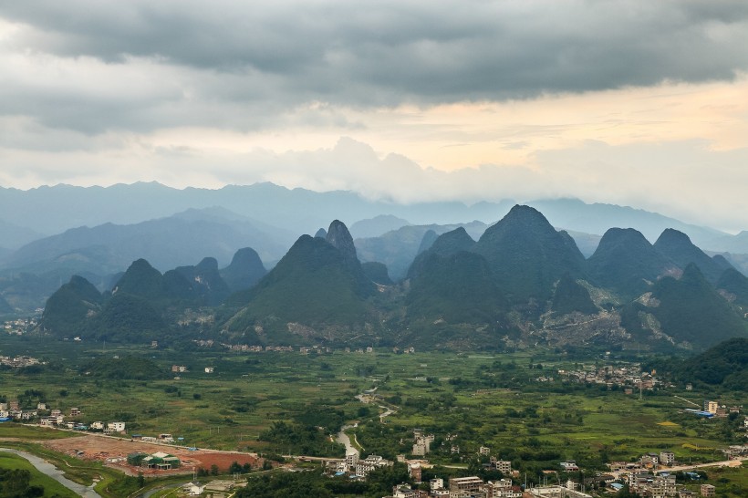 广西贺州老寨山风景图片(10张)