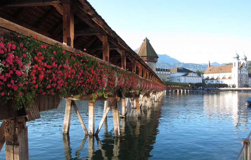 瑞士琉森湖风景图片(6张)