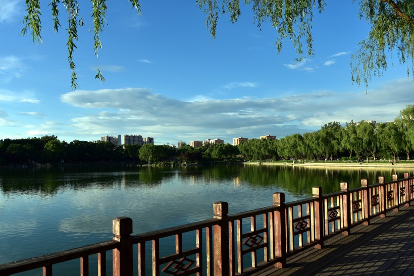 北京龙潭公园风景图片(20张)