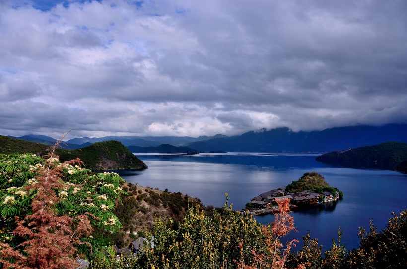 四川泸沽湖风景图片(19张)