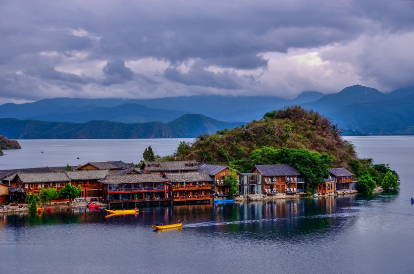 四川泸沽湖风景图片(19张)