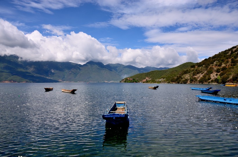 四川泸沽湖风景图片(7张)