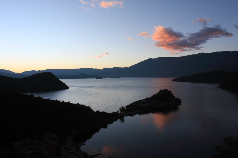 泸沽湖风景图片(19张)