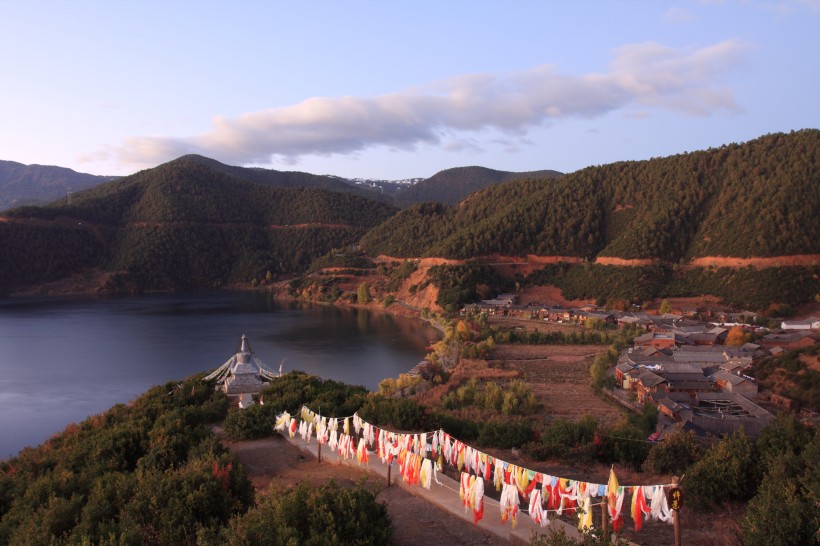 泸沽湖风景图片(19张)