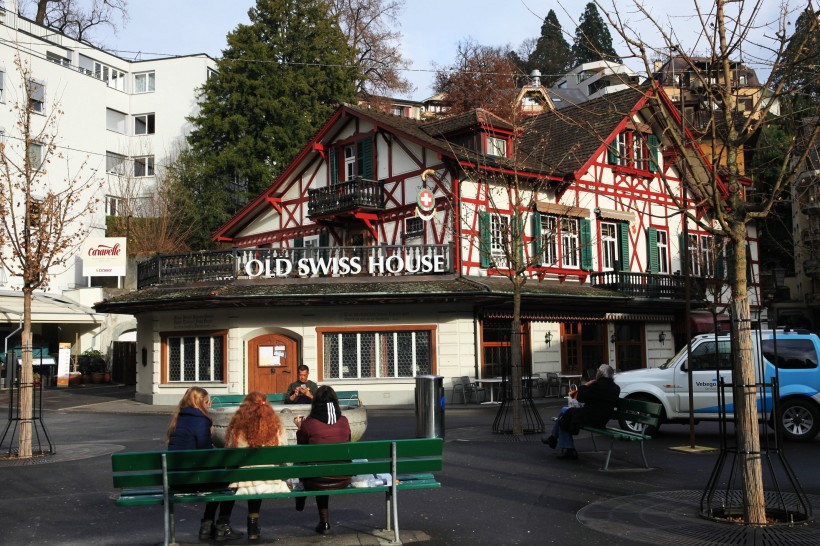 瑞士小镇卢塞恩风景图片(15张)