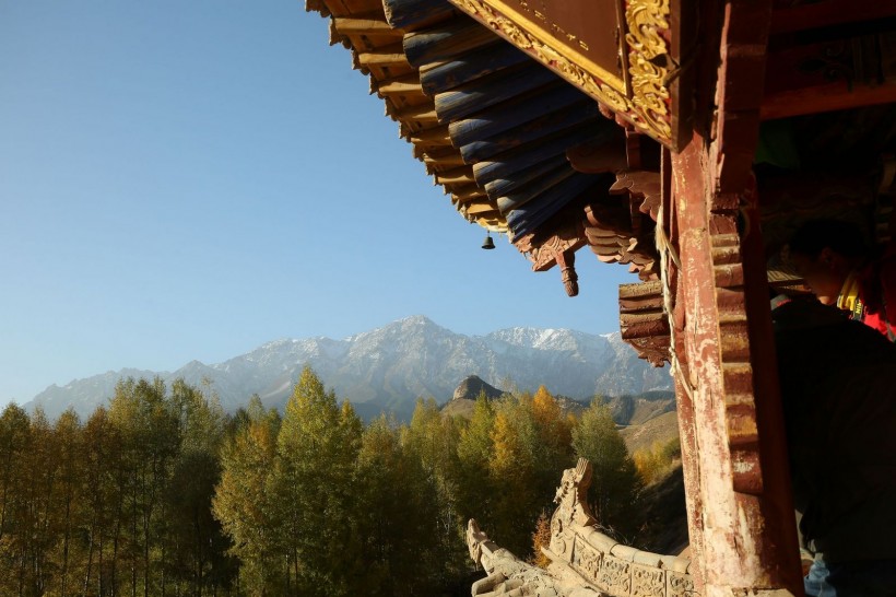 甘肃马蹄寺风景图片(12张)