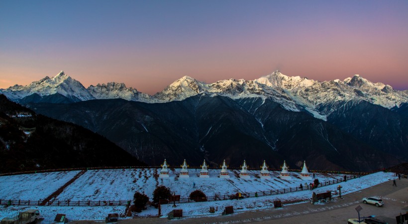 云南梅里雪山风景图片(23张)