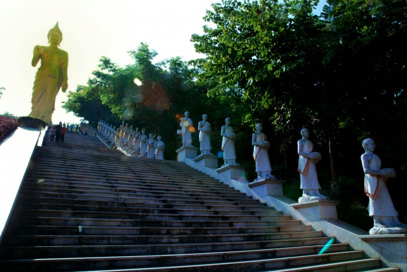 云南西双版纳勐泐大佛寺风景图片(17张)