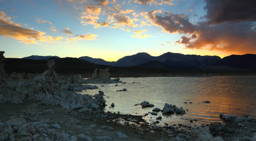 美国加州莫诺湖黄昏风景图片(13张)