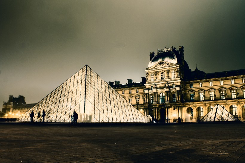 法国巴黎卢浮宫图片(9张)