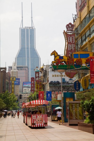 上海南京路商业街图片(25张)