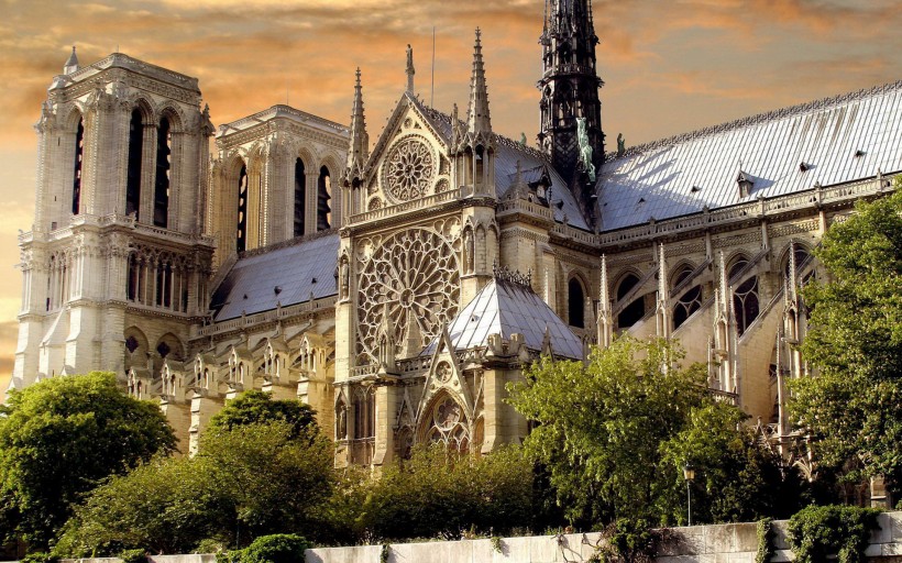 华丽肃静的巴黎圣母院图片(20张)
