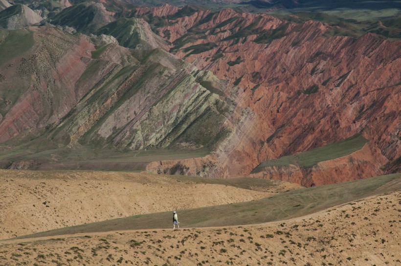 新疆努尔加大峡谷风景图片(14张)