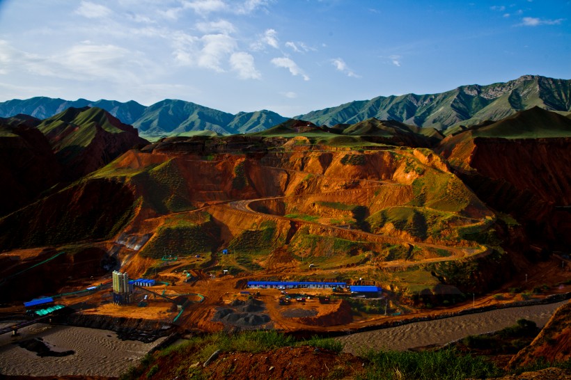 新疆努尔加大峡谷风景图片(13张)