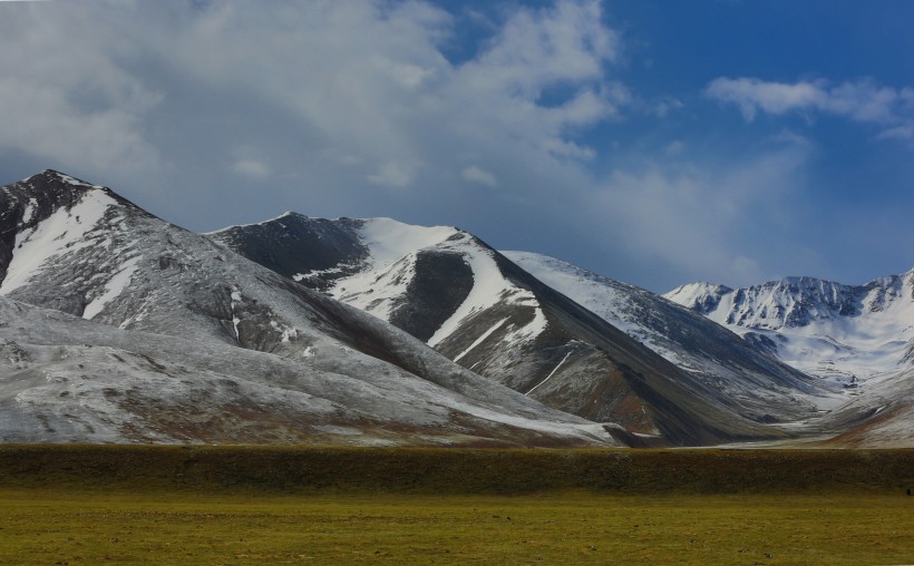 西藏念青唐古拉山风景图片(24张)