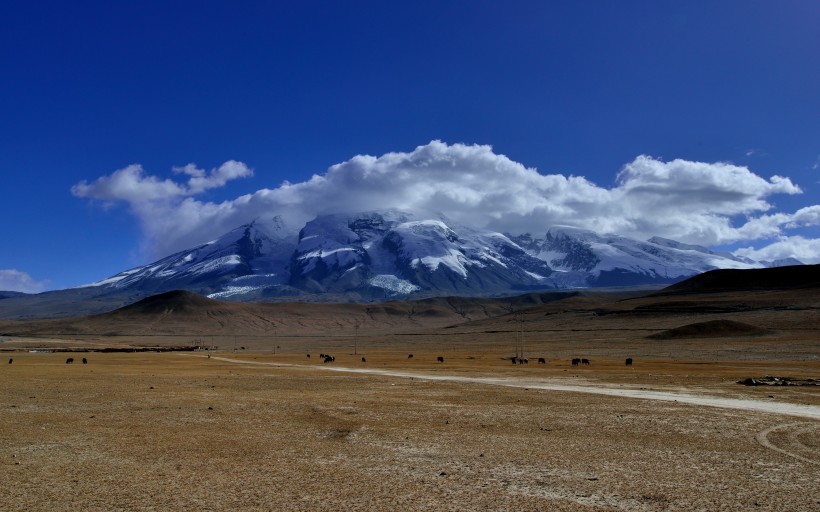 新疆帕米尔高原风景图片(6张)