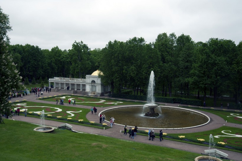 俄罗斯圣彼得堡夏宫风景图片(13张)