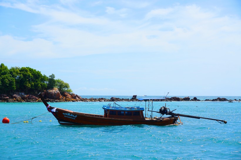 泰国皮皮岛海边风景图片(14张)