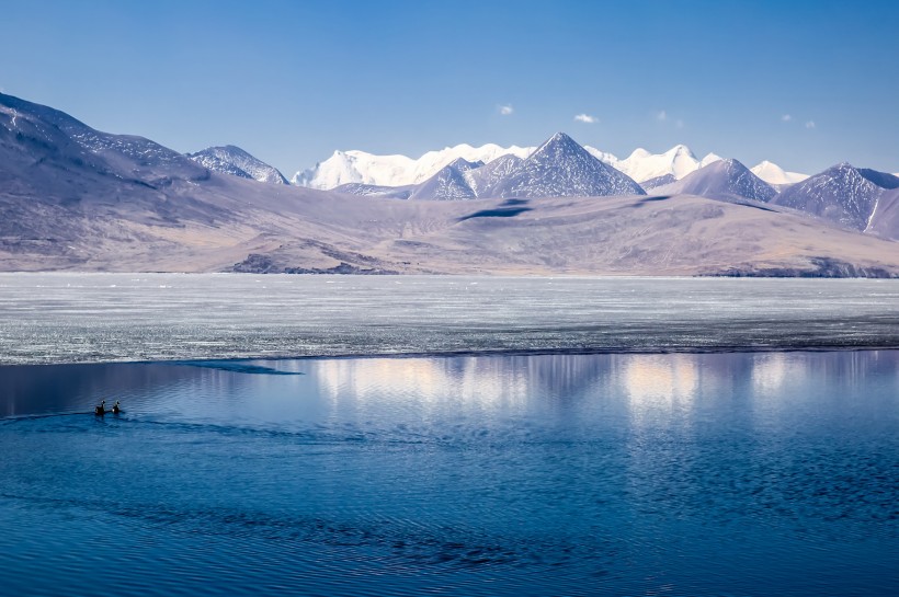 西藏普莫雍错风景图片(9张)