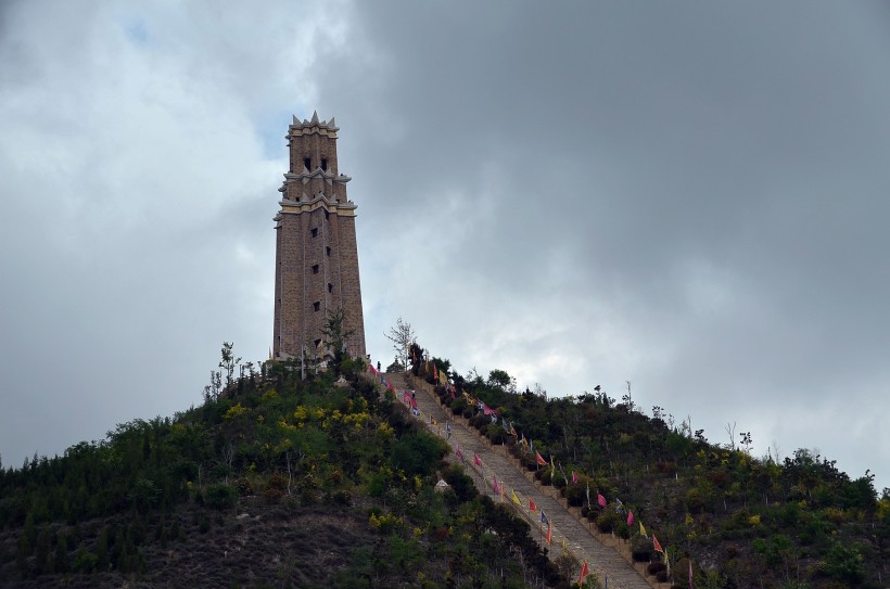 四川茂县羌城风景图片(18张)