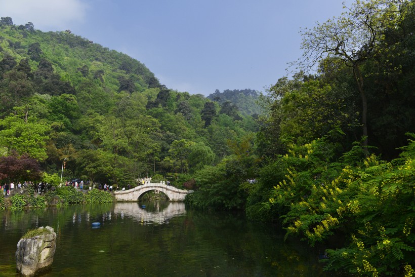 贵州黔灵山风景图片(9张)