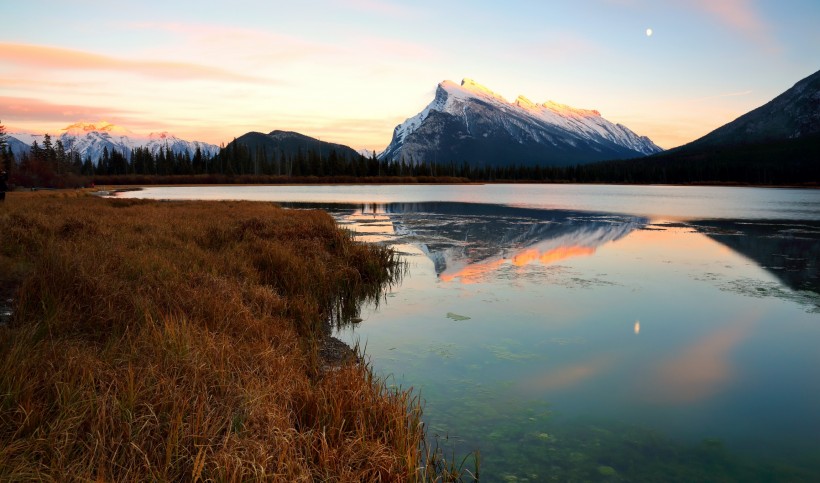 加拿大落基山脉风景图片(13张)