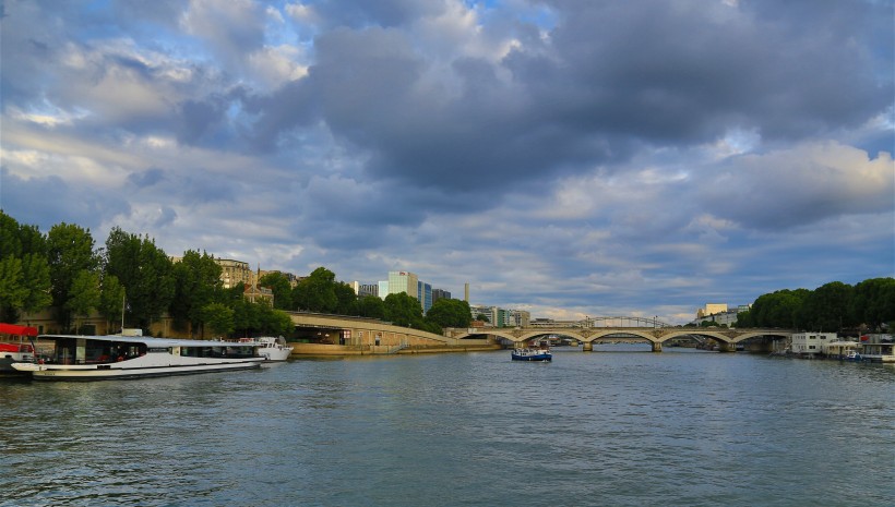 法国塞纳河沿岸风景图片(13张)