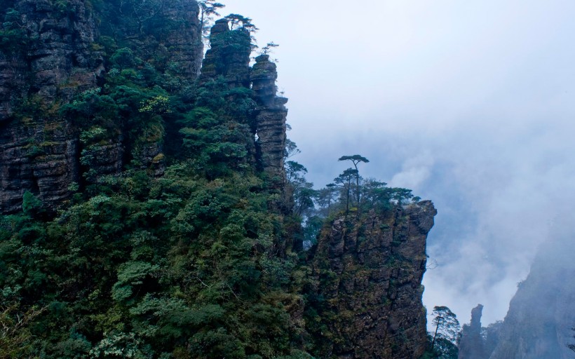 金秀圣堂山风景图片(5张)