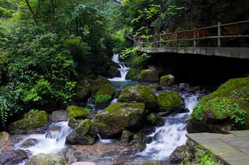 重庆神龙峡风景图片(10张)