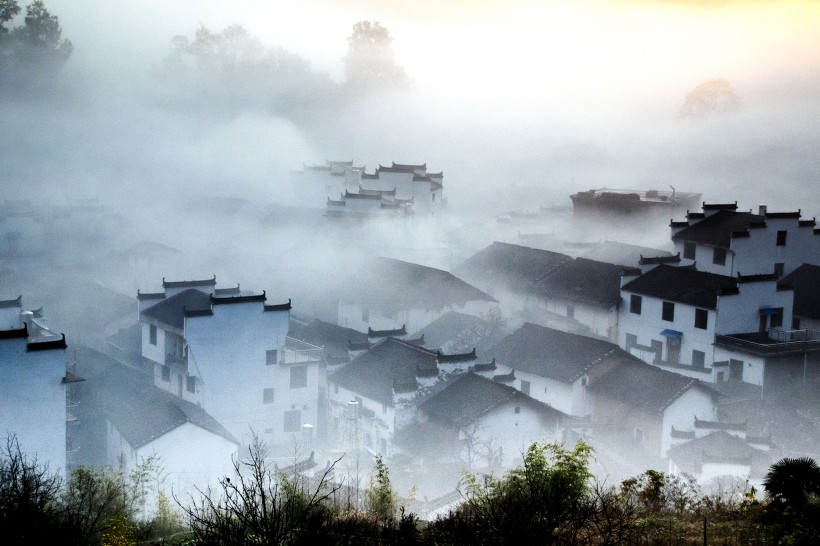 迷雾的石城风景图片(15张)