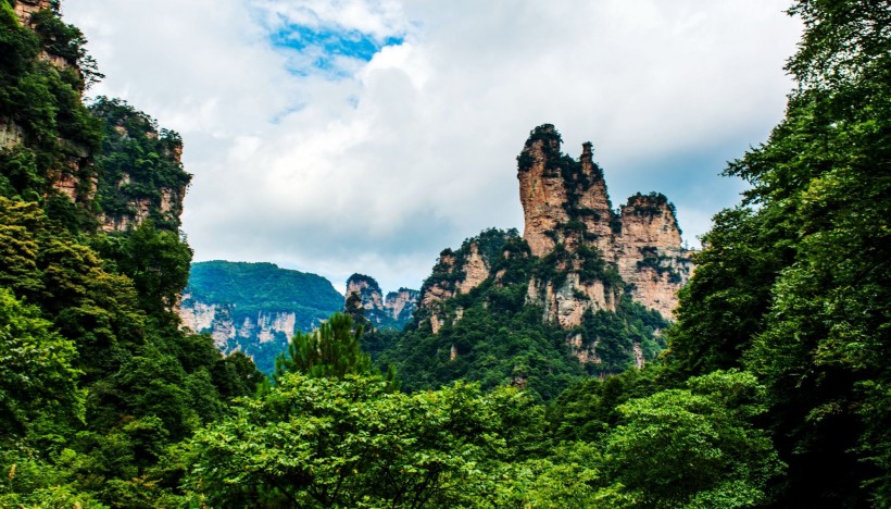 湖南张家界十里画廊风景图片(11张)