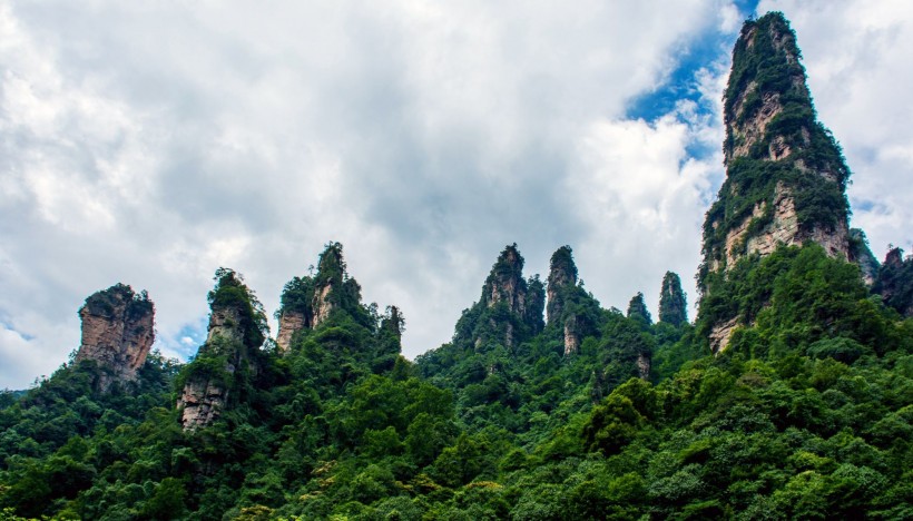 湖南张家界十里画廊风景图片(11张)