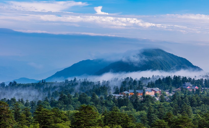 四川峨眉山风景图片(10张)