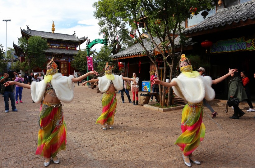 云南丽江宋城景区风景图片(13张)