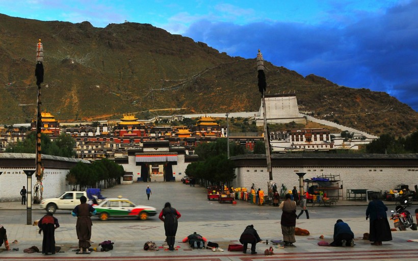 扎什伦布寺风景图片(26张)