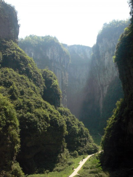 重庆天坑地缝风景图片(12张)