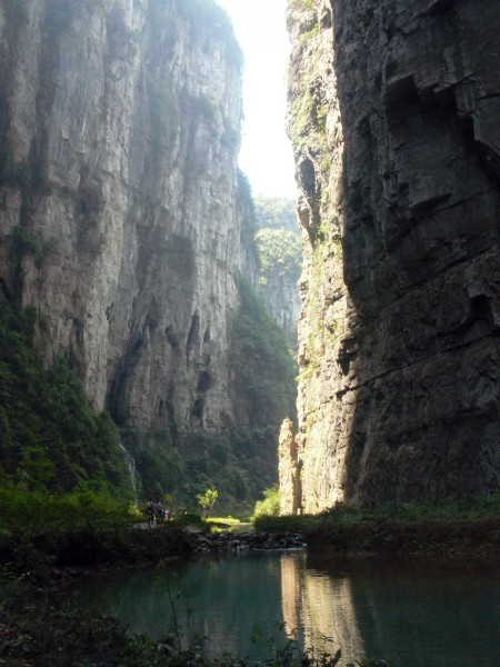 重庆天坑地缝风景图片(12张)