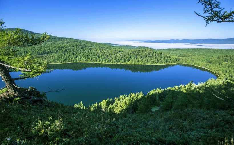 内蒙古驼峰岭天池风景图片 (14张)