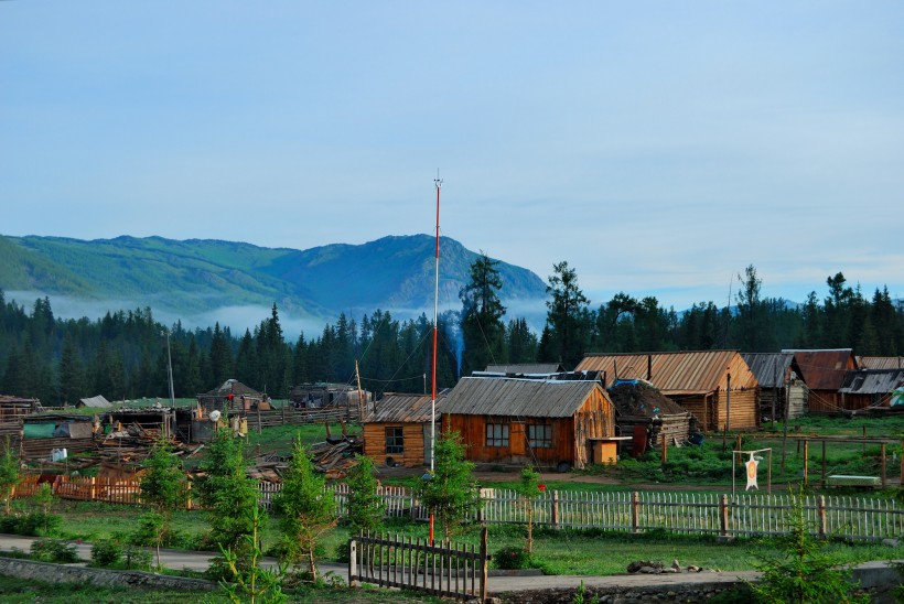 新疆白哈巴图瓦村风景图片(11张)