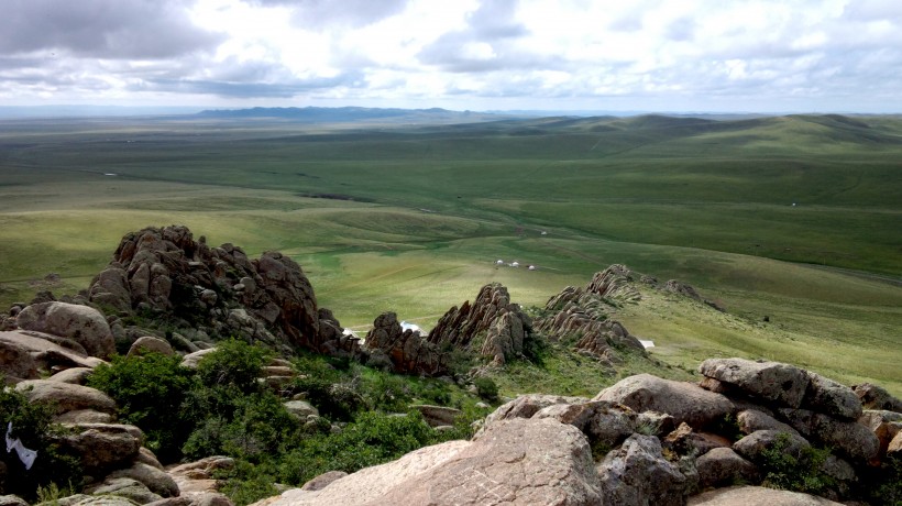 内蒙古乌里雅斯太山风景图片(9张)