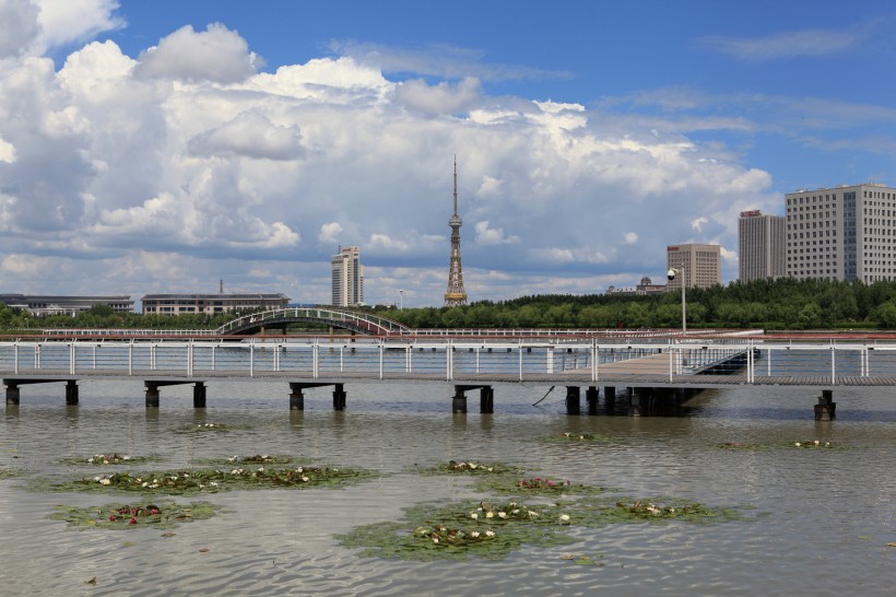 黑龙江大庆万宝湖风景图片(11张)